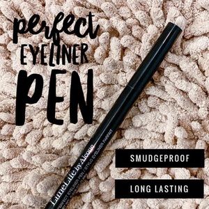 Limelife Perfect Eyeliner Pen in Black